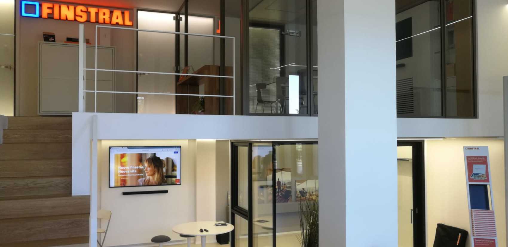 Studio Partner Finstral a Catania: 270 m² di esposizione con finestre e porte d’ingresso tutte da scoprire.