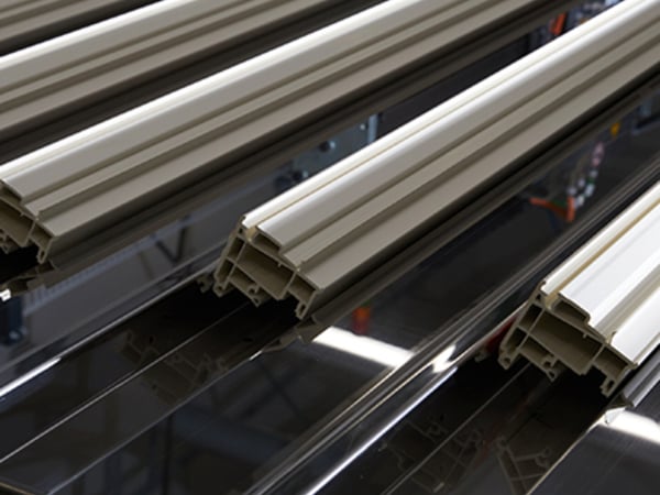 “Kunststof is het ideale materiaal voor ramen.”