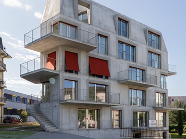 Multi-family house in Renens