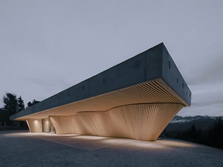 Construction d’un hôtel près de Brixen