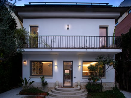 Pequeña villa cerca de Barcelona