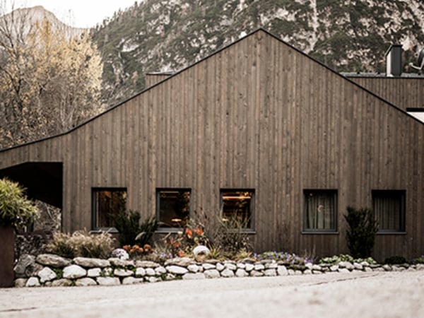 Restaurant Seeschupfe in den Südtiroler Bergen