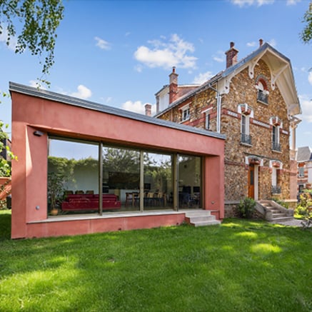 Single-family house near Paris