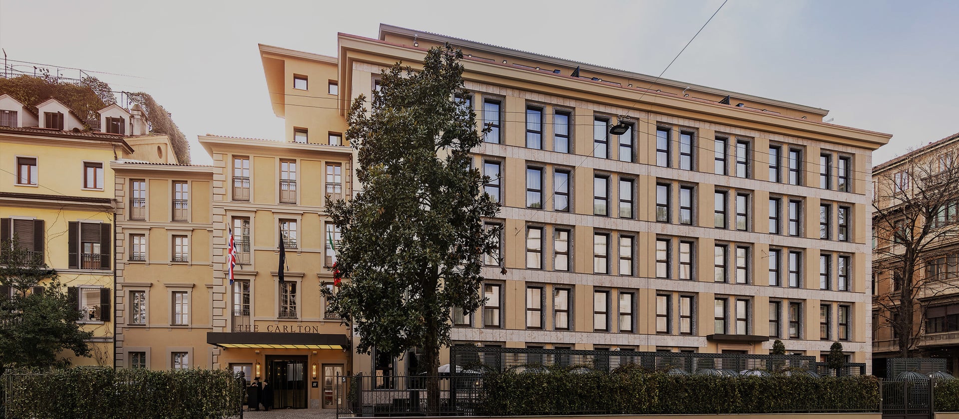 Hotel, Milan